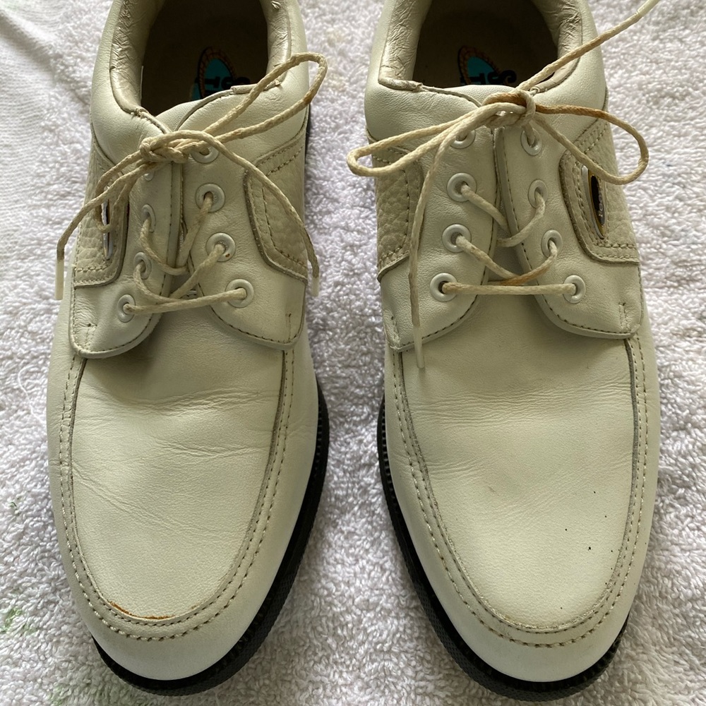 Women’s Foot Joy- Golf Shoes 6.5 M